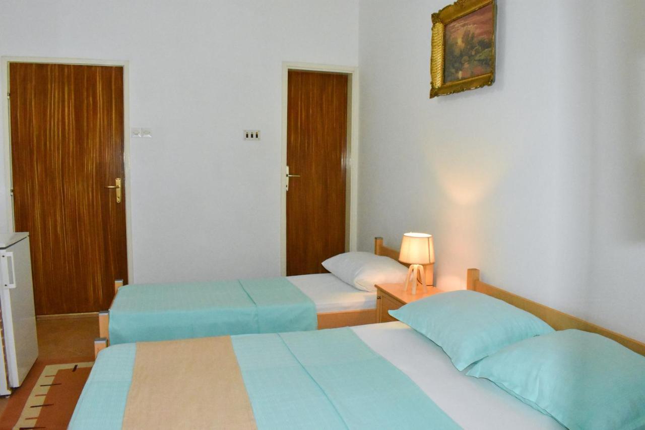 Guesthouse Elsa Ulcinj Extérieur photo